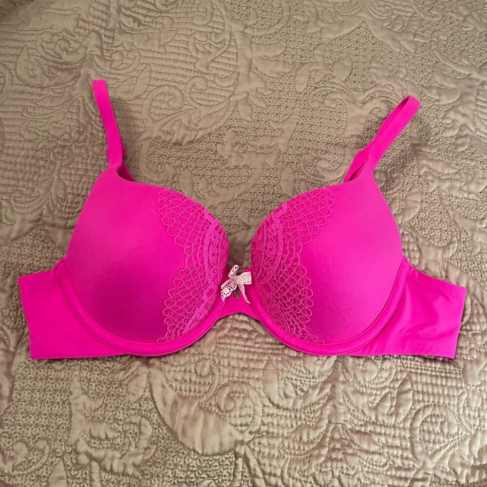 NEW! Victoria’s Secret Body by Victoria Perfect Shape Bra 32C NWOT